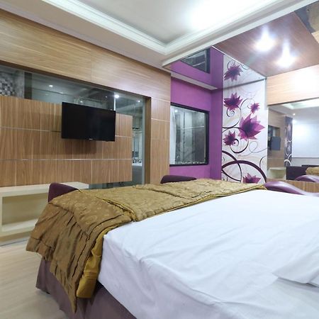 C'One Hotel Pulomas جاكرتا المظهر الخارجي الصورة